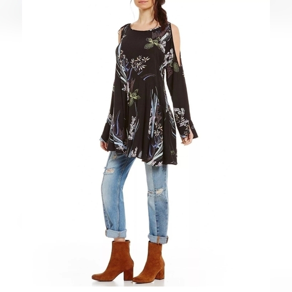 Free People Clear Skies Open Shoulder Printed Tunic in Black/Multi-Size XS - Picture 8 of 12